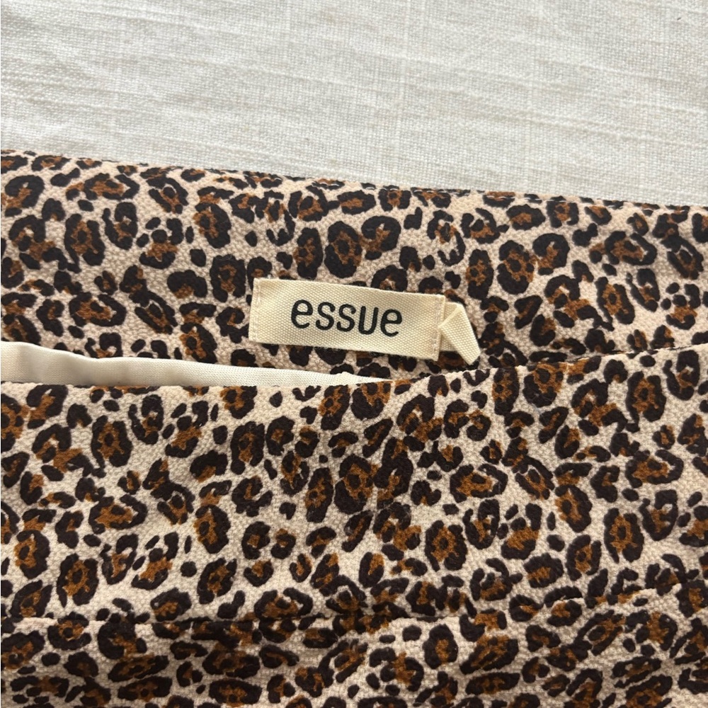 Leopard Print Ruffle Skirt - Picture 3 of 3